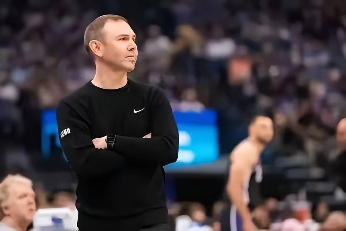 爱游戏体育包含NBA常规赛转会期再迎强敌，上海海港造点机会，主帅态度——管理层满意，球队文化再被提及的词条