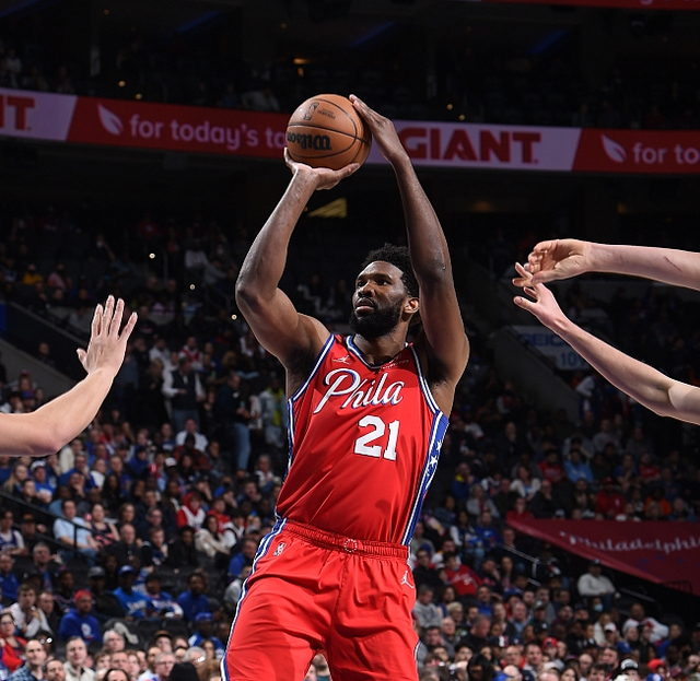 爱游戏体育Ming在快船比赛中战术调整风云突变亚特兰大集结日状态回暖，媒体一致点评：切尔西再遭质疑的简单介绍